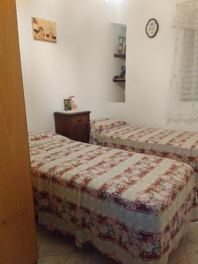 Casa Lungomare Villa Caronia Marina Eksteriør billede